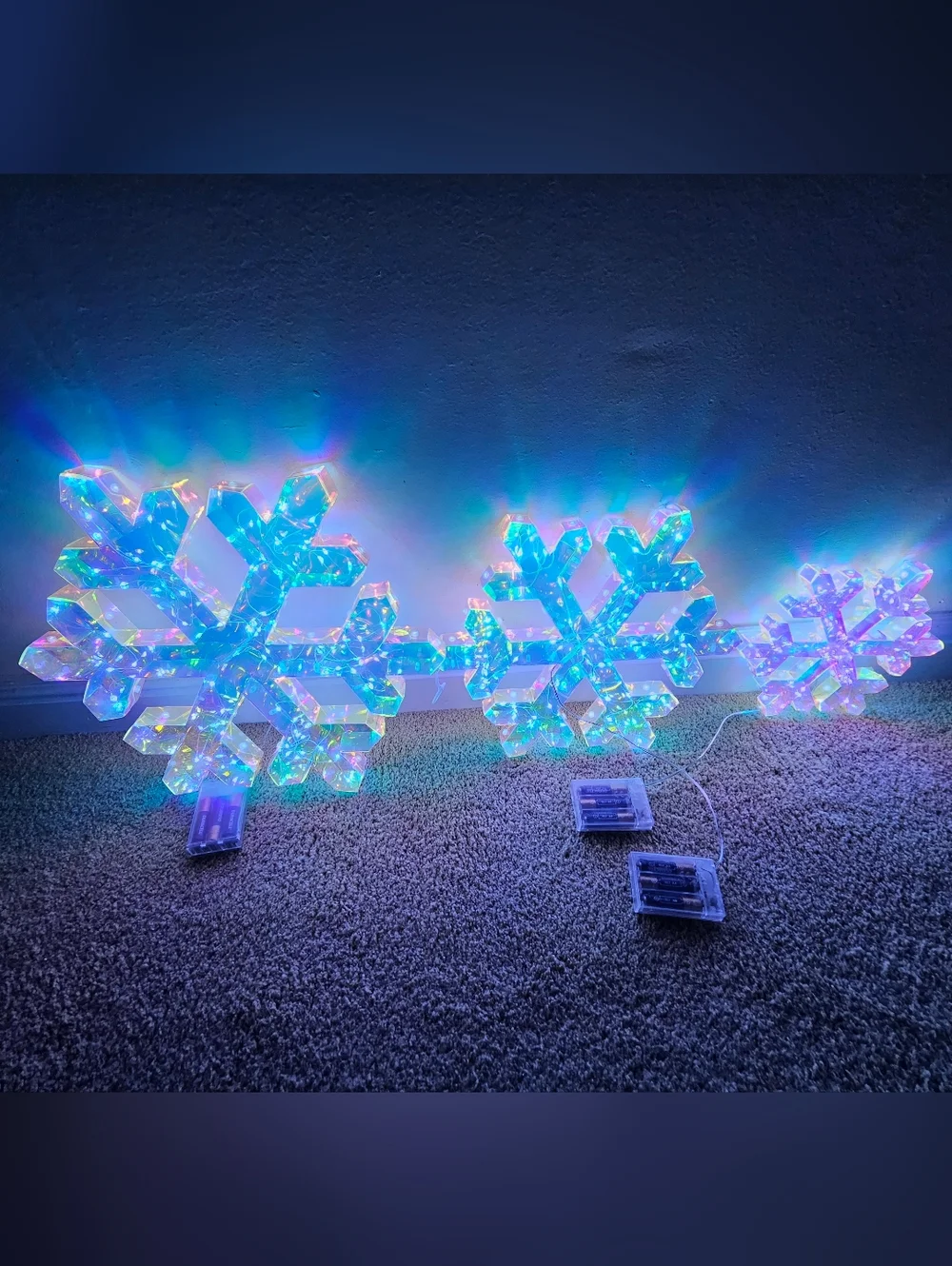 Target Set of 3 different size Snowflake Decoration Fantasy Winter Holiday Light